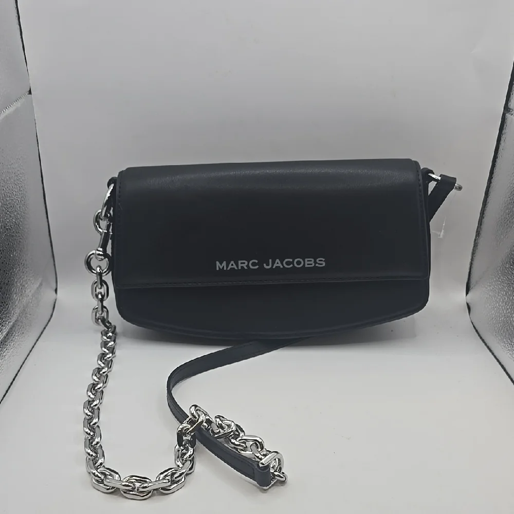 Brand New Marc Jacobs Shoulder Bag with Chain Strap Black